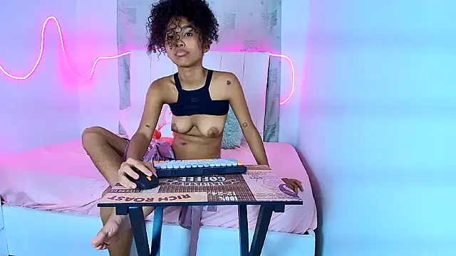 Pao salazar online show from September 2025 08:23:02 PM