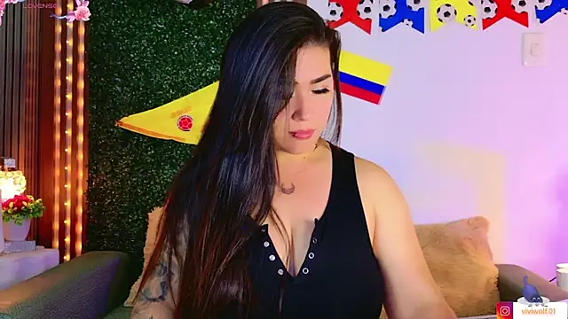sarawolff online show from June 2026 03:39:01 PM