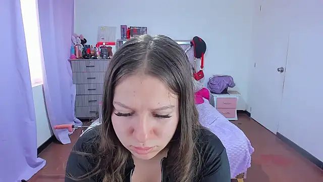 Luna Analya online show from January 2026 04:25:02 PM