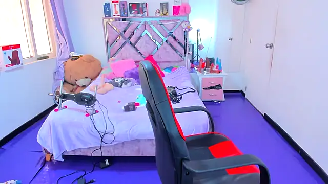 Luna Analya online show from May 2026 02:53:02 PM