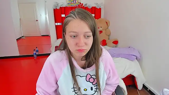 Snapshot of Luna_Analya chatting on July 2026 02:58:02 PM Luna Analya online show from July 2026 02:58:02 PM