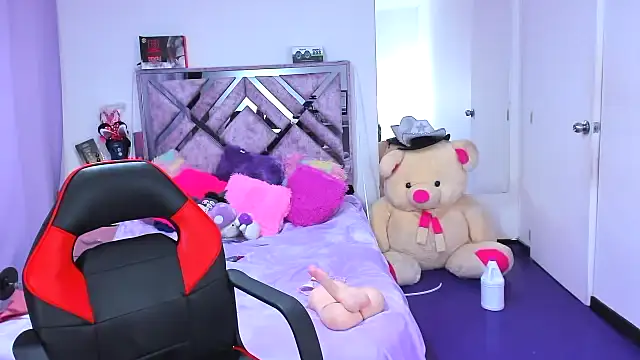 Luna Analya online show from February 2026 03:50:01 AM