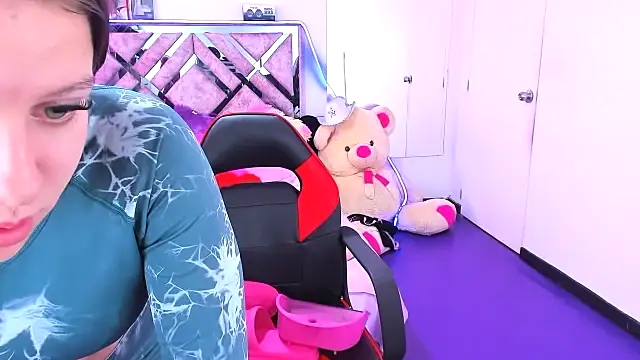 Luna Analya online show from February 2026 02:28:01 PM