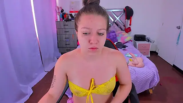 Luna Analya online show from January 2026 01:59:01 PM