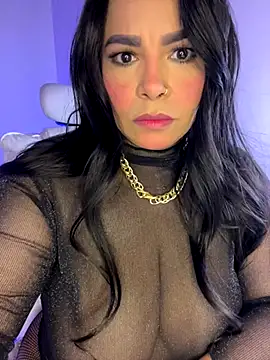 Vicky Saidi online show from November 2025 10:40:01 AM