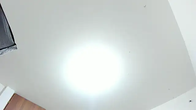 Snapshot of Rihanna_hotx chatting on November 2025 03:00:02 AM Rihanna hotx online show from November 2025 03:00:02 AM