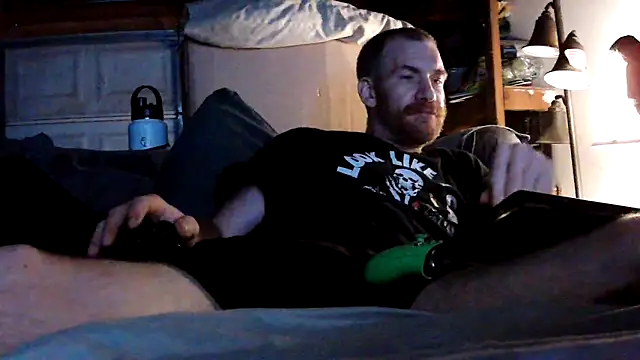 Snapshot of Tiggitytomociti chatting on March 2026 05:07:01 AM Tiggitytomociti online show from March 2026 05:07:01 AM