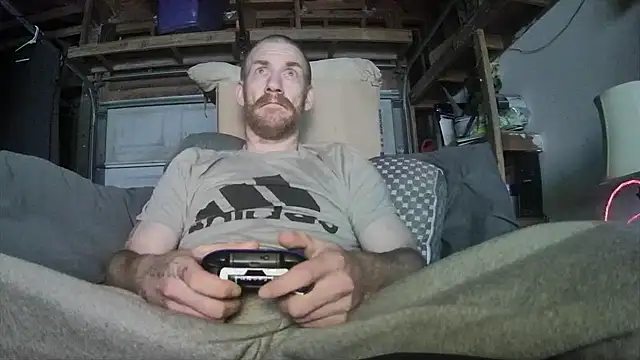 Snapshot of Tiggitytomociti chatting on February 2026 11:53:01 AM Tiggitytomociti online show from February 2026 11:53:01 AM