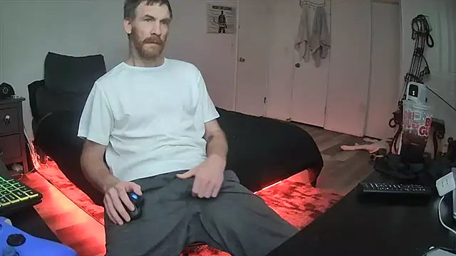 Snapshot of Tiggitytomociti chatting on June 2026 05:02:02 AM Tiggitytomociti online show from June 2026 05:02:02 AM