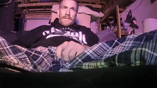 Snapshot of Tiggitytomociti chatting on February 2026 09:21:01 AM Tiggitytomociti online show from February 2026 09:21:01 AM