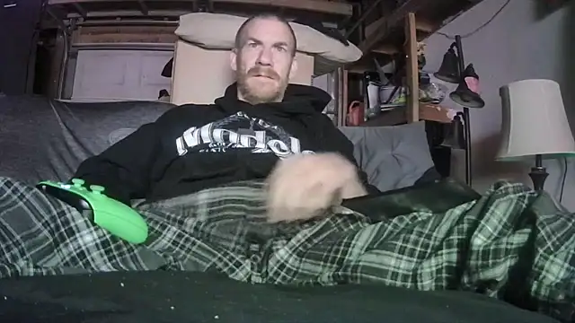 Snapshot of Tiggitytomociti chatting on February 2026 11:50:01 AM Tiggitytomociti online show from February 2026 11:50:01 AM