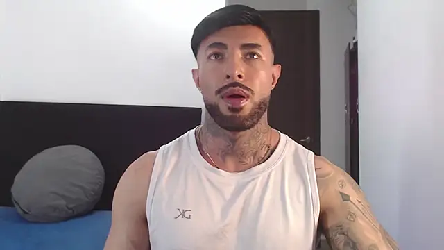andrea de lucaa online show from July 2026 04:43:02 AM