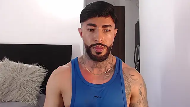 andrea de lucaa online show from June 2026 03:22:02 AM