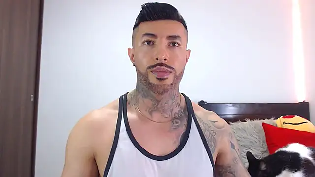 andrea de lucaa online show from February 2026 03:39:01 AM