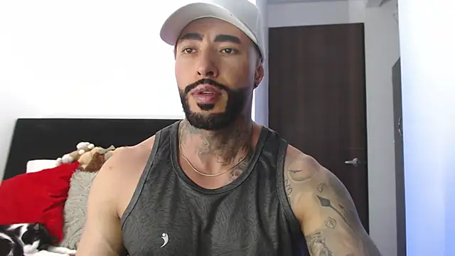 andrea de lucaa online show from May 2026 03:37:01 AM