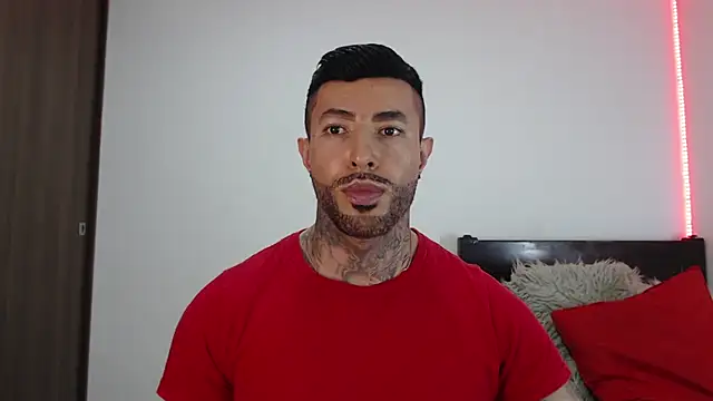 andrea de lucaa online show from March 2026 02:30:01 AM