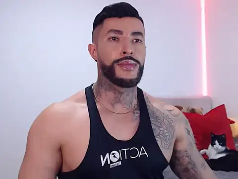 andrea de lucaa online show from November 2025 04:02:01 AM