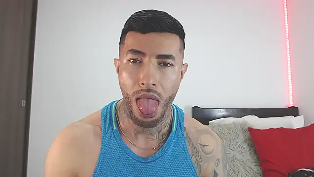 andrea de lucaa online show from March 2026 03:34:01 AM