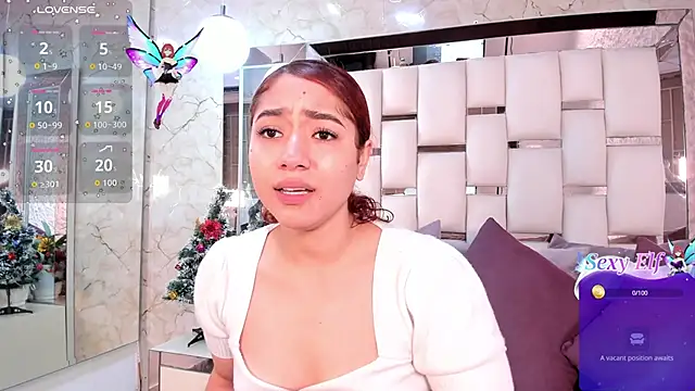 megannherrera online show from December 2025 01:06:02 PM