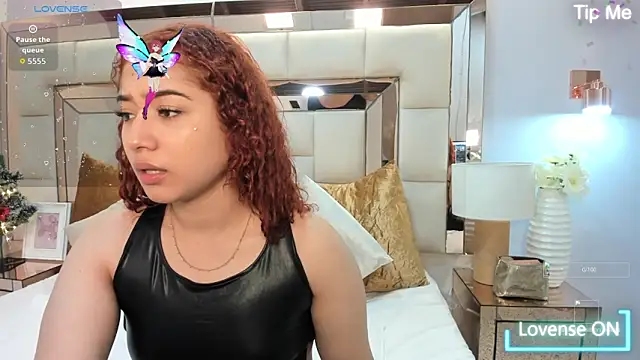 megannherrera online show from December 2025 11:53:01 AM