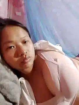 Snapshot of girl-babi chatting on July 2026 02:02:01 PM girl-babi online show from July 2026 02:02:01 PM