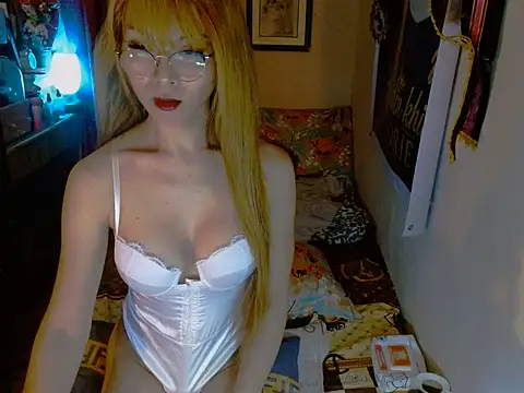 Snapshot of Tsyummydickx chatting on July 2026 01:28:02 AM Tsyummydickx online show from July 2026 01:28:02 AM