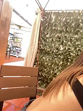 Isabella18 pink online show from March 2026 05:25:02 PM