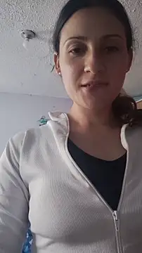 lindasyt online show from November 2025 02:43:02 PM