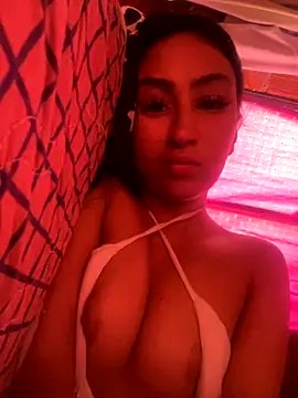 Snapshot of RAKEL37 chatting on November 2025 01:00:02 PM RAKEL37 online show from November 2025 01:00:02 PM