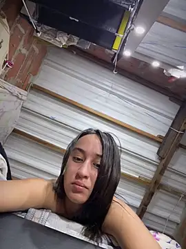 RAKEL37 online show from April 2026 06:05:02 AM