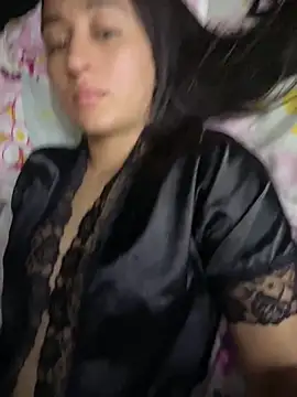 Snapshot of RAKEL37 chatting on May 2026 05:06:01 AM RAKEL37 online show from May 2026 05:06:01 AM