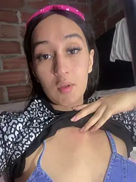 RAKEL37 online show from February 2026 01:52:01 AM