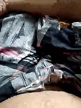 maddy3108 online show from November 2025 02:44:02 PM