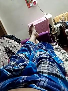 maddy3108 online show from April 2026 01:23:02 AM