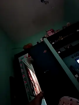 maddy3108 online show from April 2026 09:27:01 AM