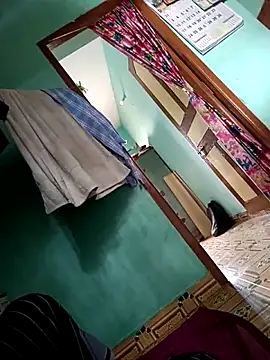 maddy3108 online show from December 2025 06:52:02 AM