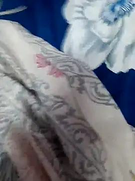 maddy3108 online show from November 2025 01:53:02 AM