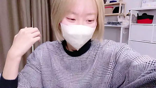 Snapshot of Nana__ch chatting on February 2026 03:48:01 AM Nana ch online show from February 2026 03:48:01 AM