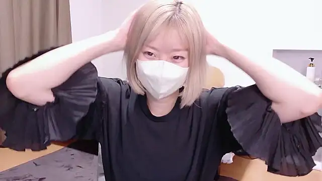 Snapshot of Nana__ch chatting on May 2026 04:24:01 PM Nana ch online show from May 2026 04:24:01 PM