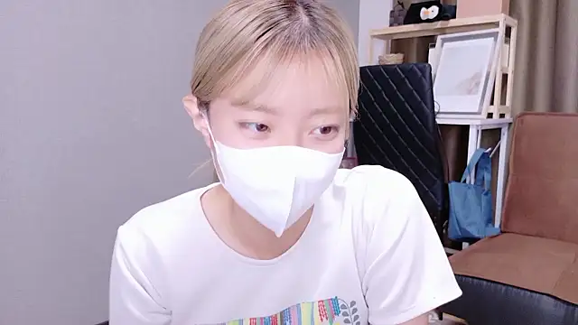 Nana  ch online show from September 2025 06:20:01 AM