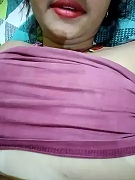 Snapshot of Komal-741 chatting on October 2025 03:25:02 PM Komal-741 online show from October 2025 03:25:02 PM
