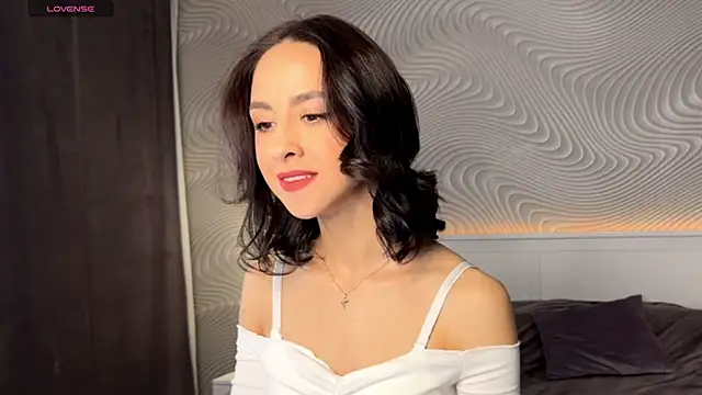 MiaSweetasHoney online show from April 2026 07:54:01 AM