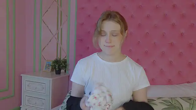 CaitlinSugar online show from May 2026 04:23:02 AM
