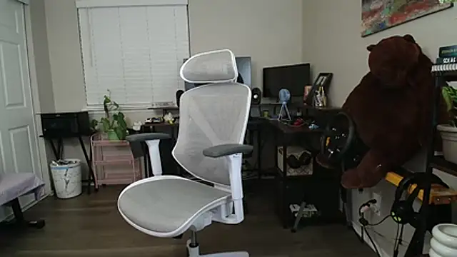 SHEILYN  online show from October 2025 06:43:02 AM