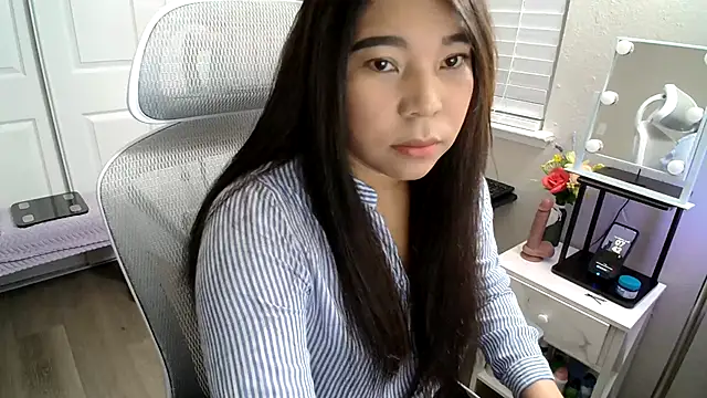 SHEILYN  online show from January 2026 03:43:02 AM