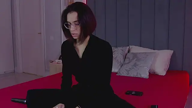 VioletAsh online show from April 2026 04:27:02 AM