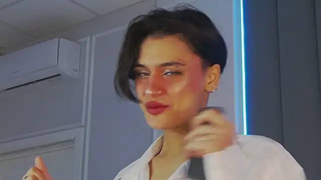 VioletAsh online show from September 2025 04:41:01 AM