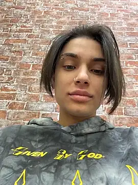 VioletAsh online show from November 2025 04:39:02 AM