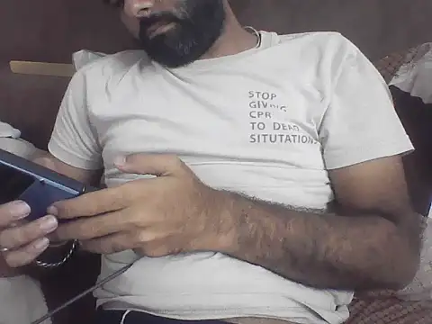 Snapshot of joshisdwe chatting on September 2025 06:07:02 PM joshisdwe online show from September 2025 06:07:02 PM