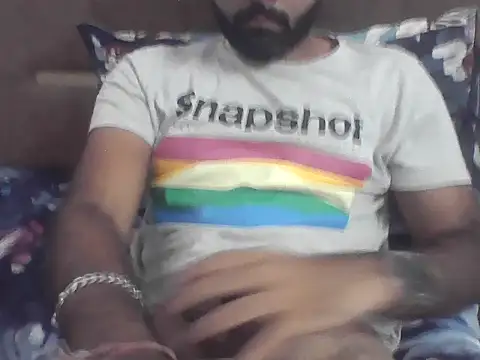 Snapshot of joshisdwe chatting on October 2025 06:45:01 PM joshisdwe online show from October 2025 06:45:01 PM